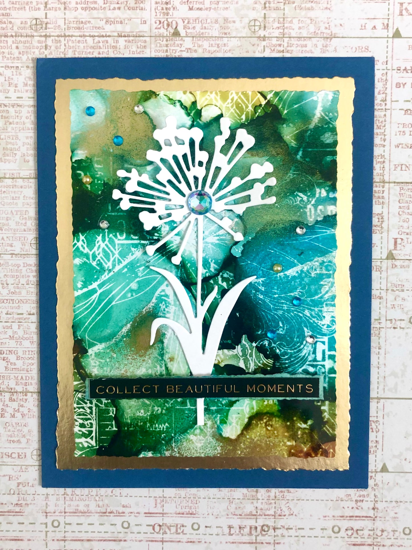 Free Cardmaking Tutorial - Just click onto the second picture ❤️ The video will play automatically!