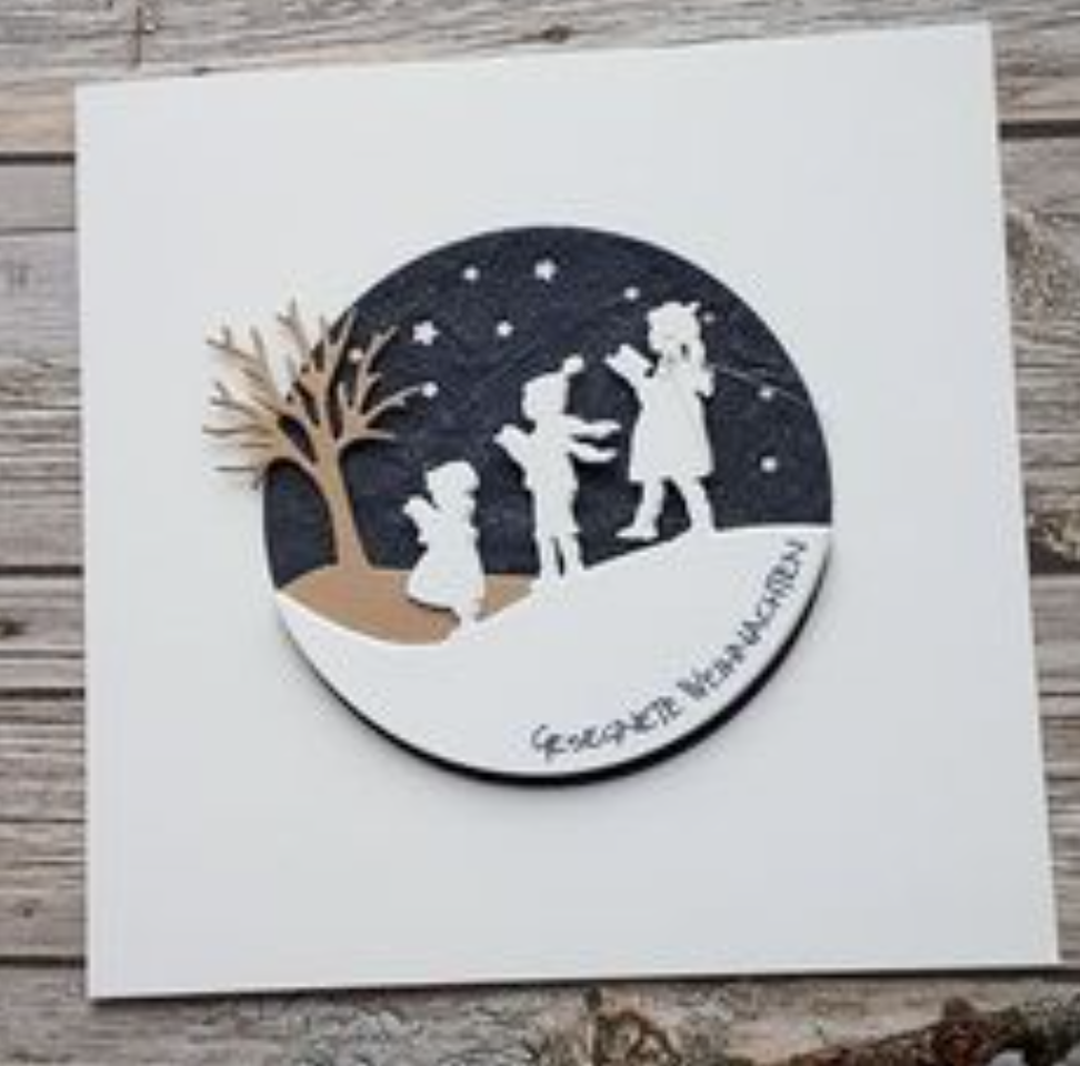 Die - Circle with Stars - Panorama Series - Charlie & Paulchen