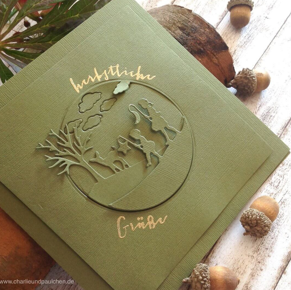 Die - Deer with Tree- Panorama Series - Charlie & Paulchen