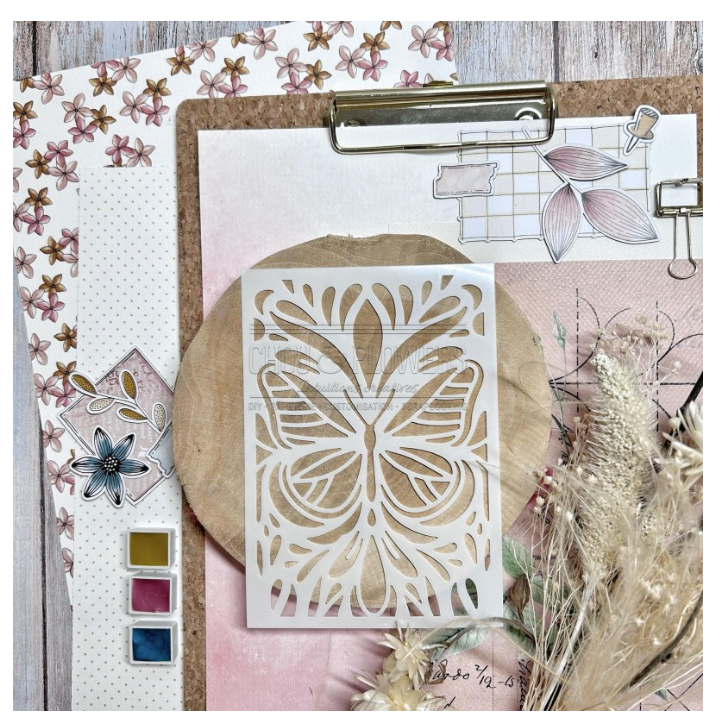 Butterfly / Papillon - Stencil - Chou and Flowers