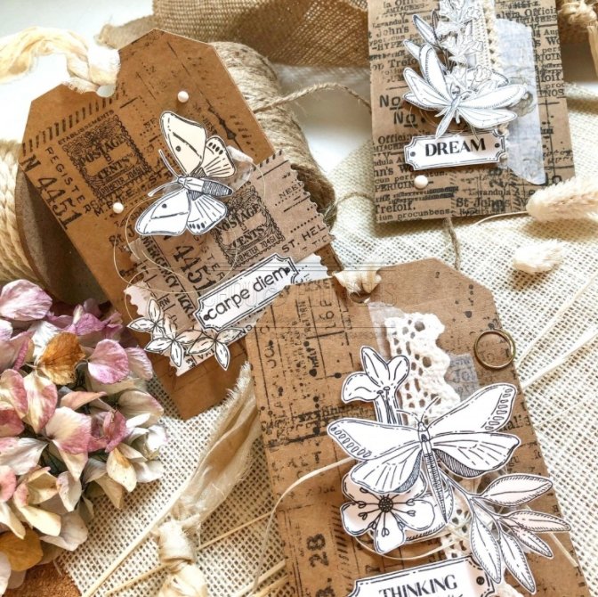 Chou and Flowers - CLEAR STAMP NOTES - Collection Voyage Imaginaire - 4.5 x 9 inch Chou and Flowers