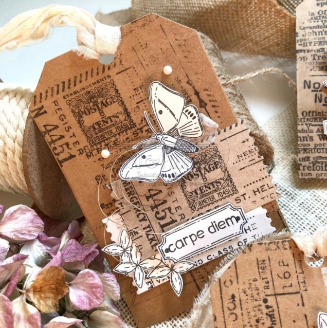 Chou and Flowers - CLEAR STAMP NOTES - Collection Voyage Imaginaire - 4.5 x 9 inch Chou and Flowers